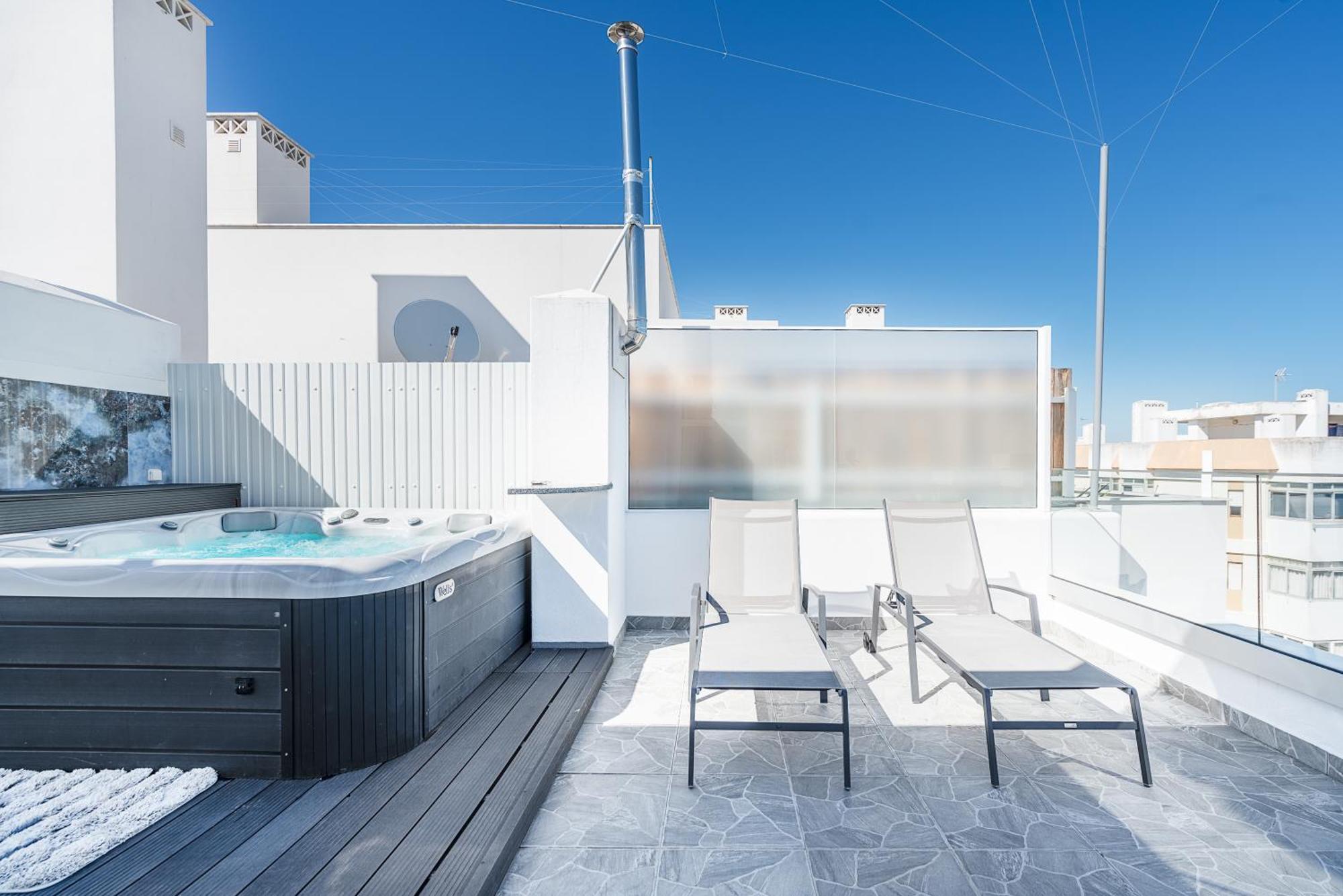 New Luxury Penthouse Beachfront In The Algarve Armação de Pêra Екстериор снимка
