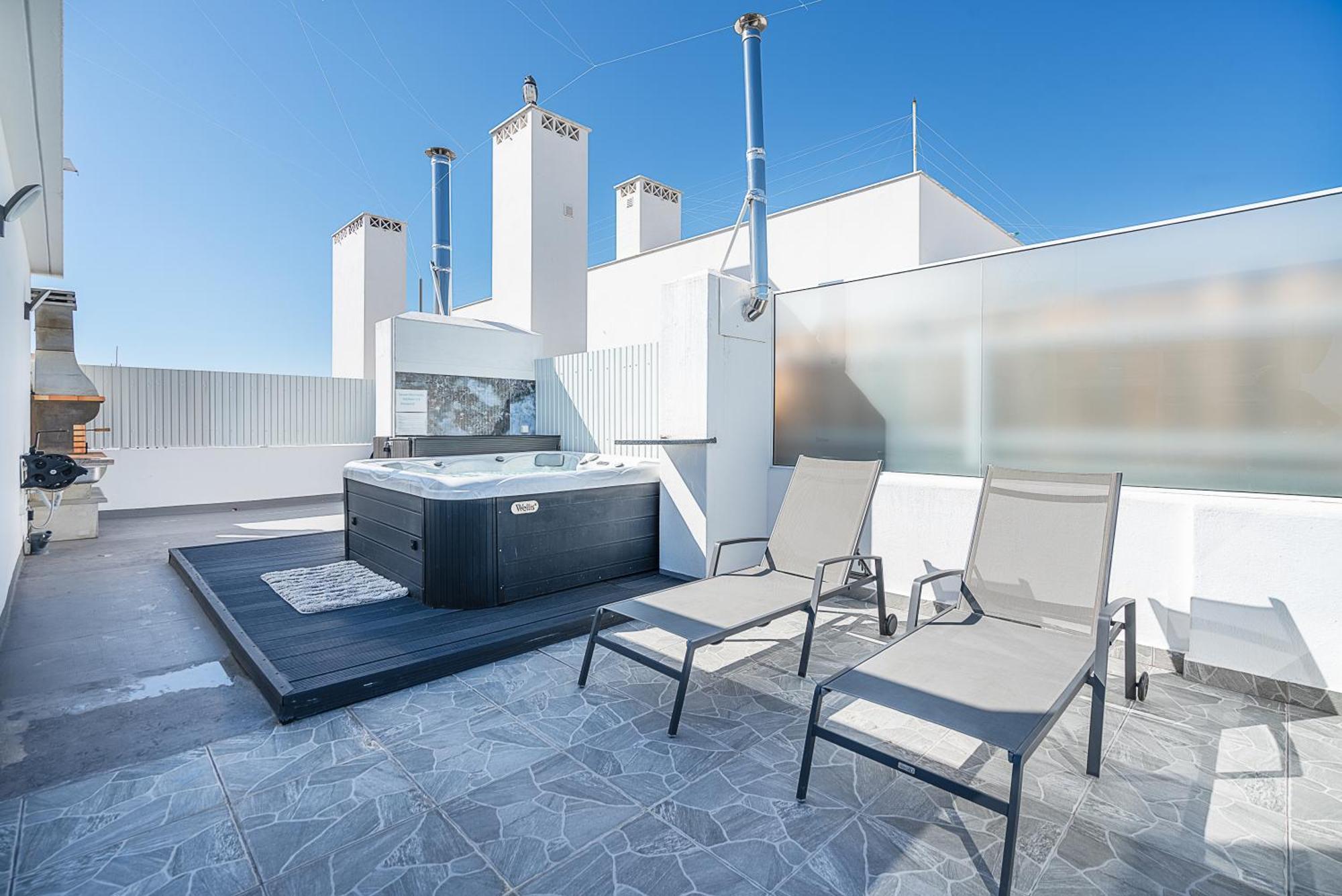 New Luxury Penthouse Beachfront In The Algarve Armação de Pêra Екстериор снимка